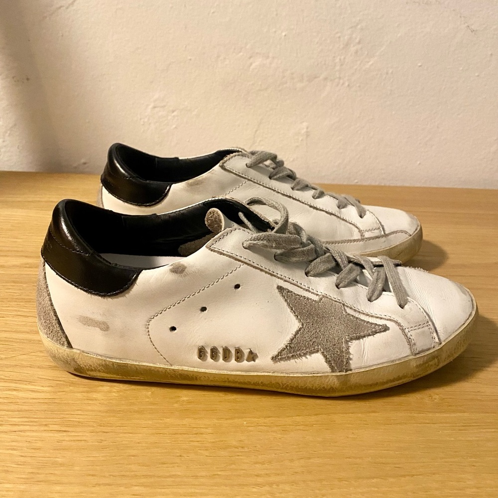 Golden Goose Superstar size 7 women